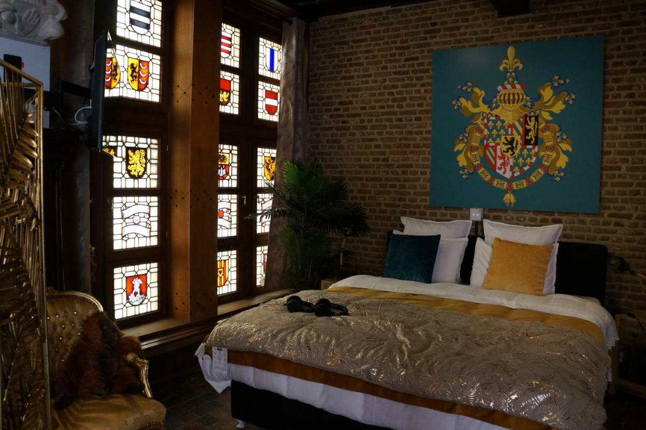 Charming Suites Jan Zonder Vrees Антверпен Екстериор снимка